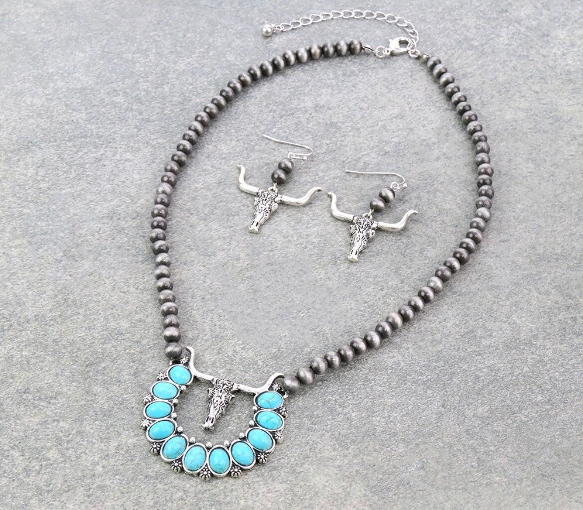 Western Steer Skull with Stone Pendant Necklace Set
