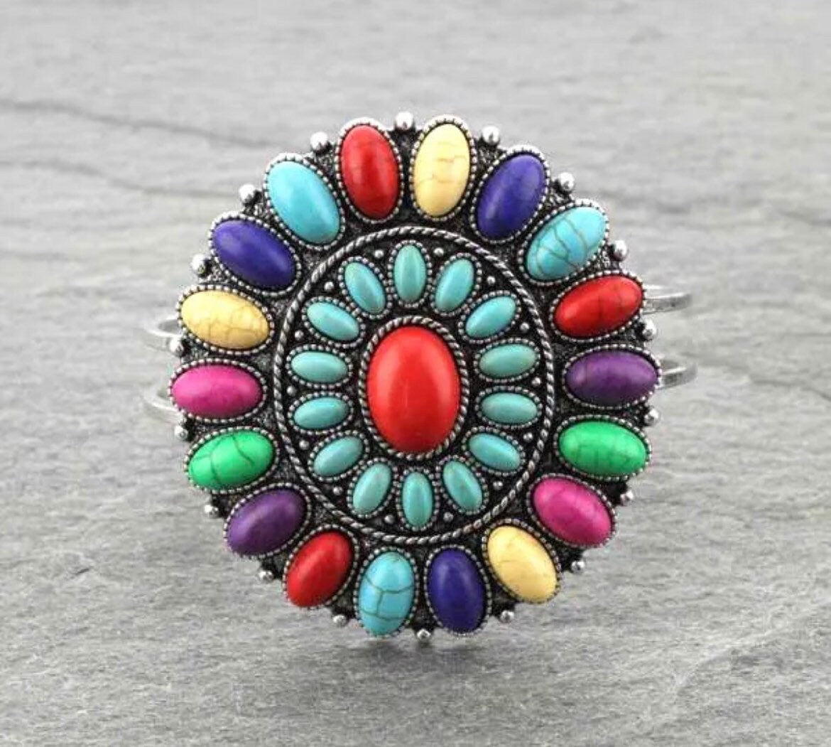 Western Concho With Stone Hinge Bracelet