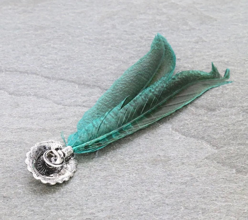 Concho Feather Pin